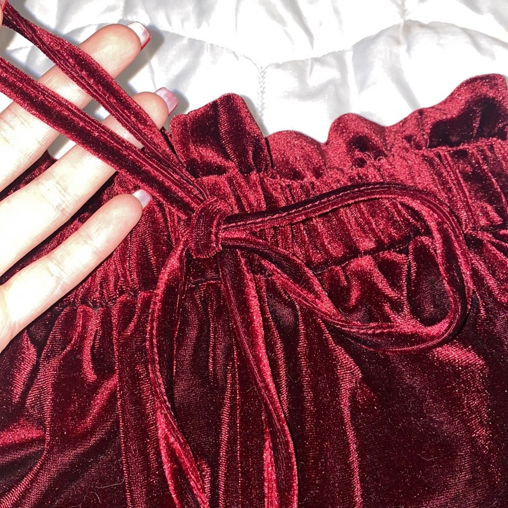 Shein Velvet shorts - Picture 4 of 4